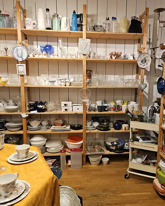 othilies bruktbutikk glass