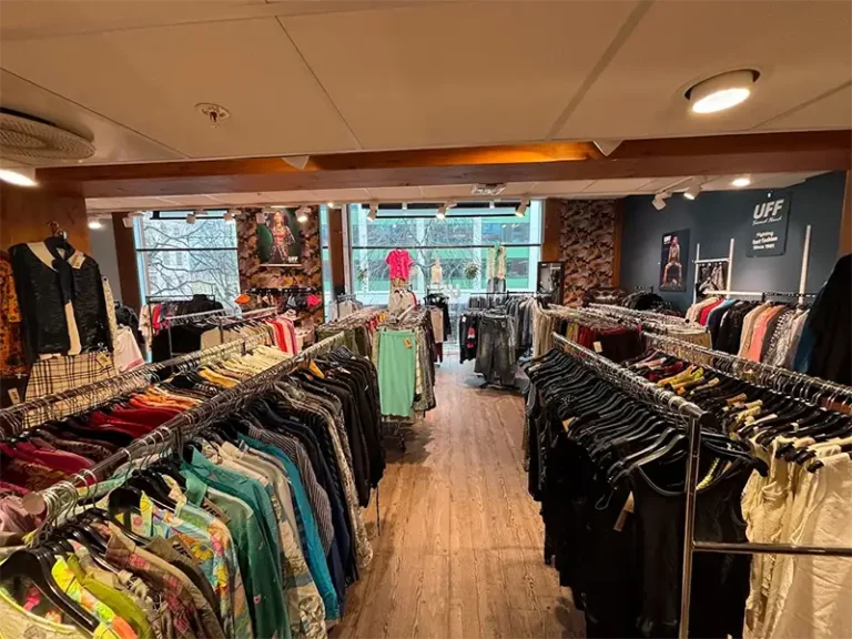 uff secondhand bruktbutikk trondheim klaer sko 768x576