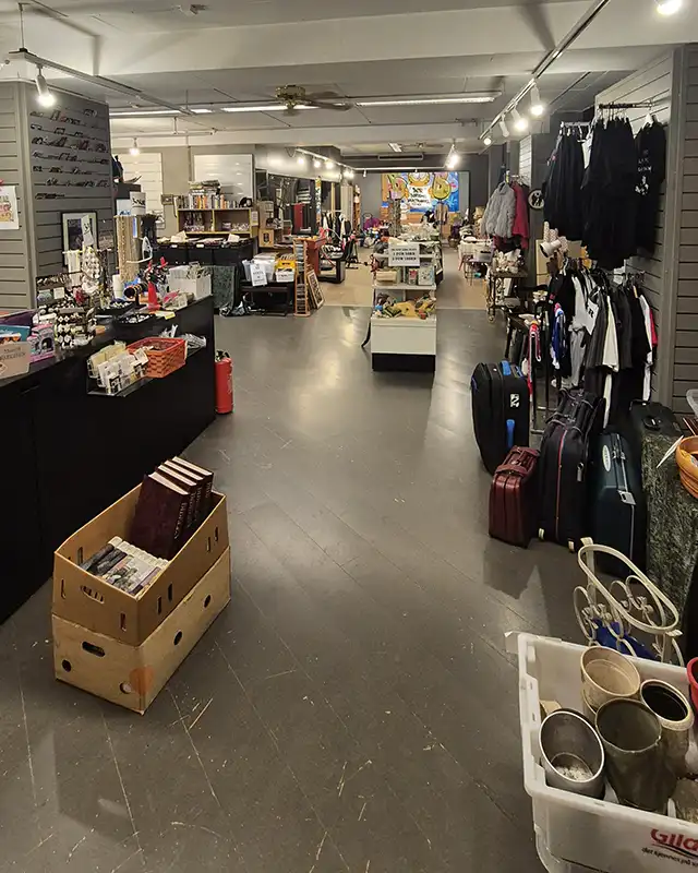 bor borsons brukthandel vintage