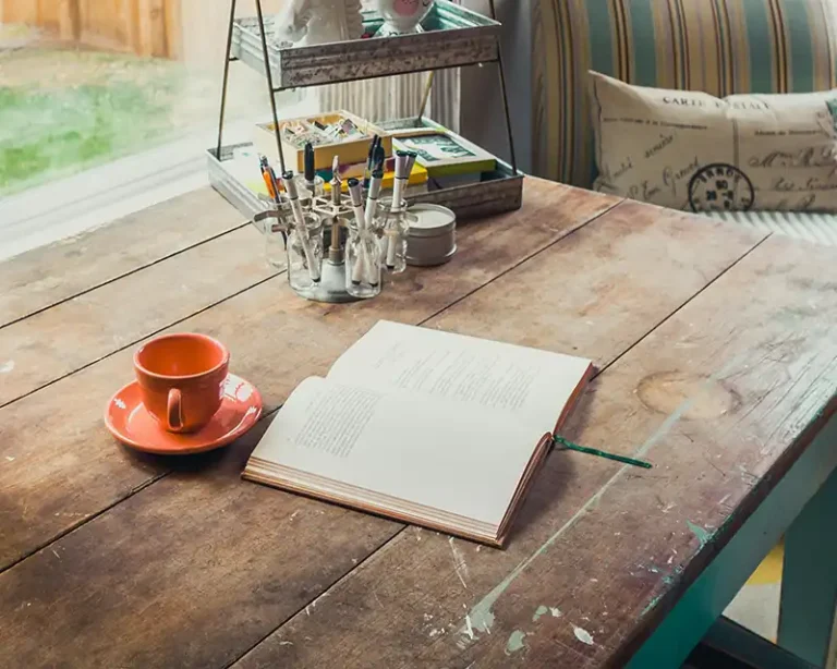 Moss antikk og kunst 768x614