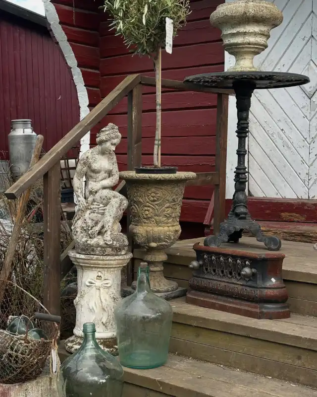 bruktbutikk interiordetaljer inngang