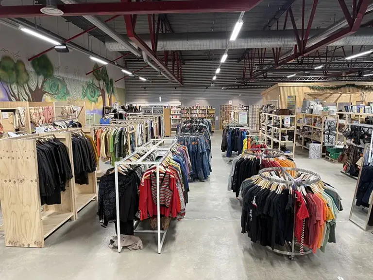 rebel bruktbutikk tromso klaer 1 768x576