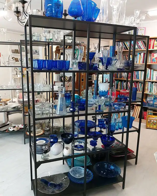 nms gjenbruk bruktbutikk larvik glass